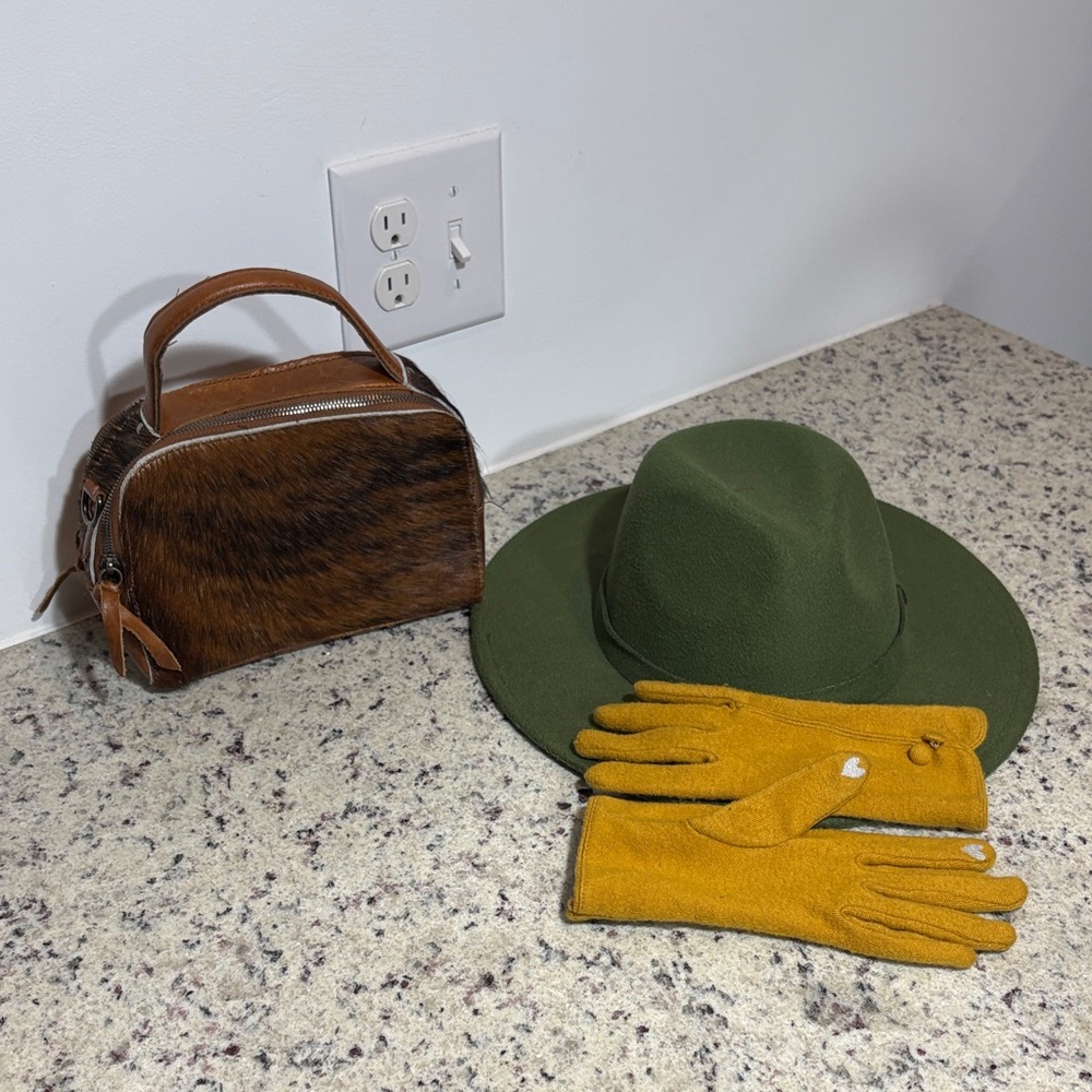 Furry Hand bag Green Hat and Mustard Gloves Set